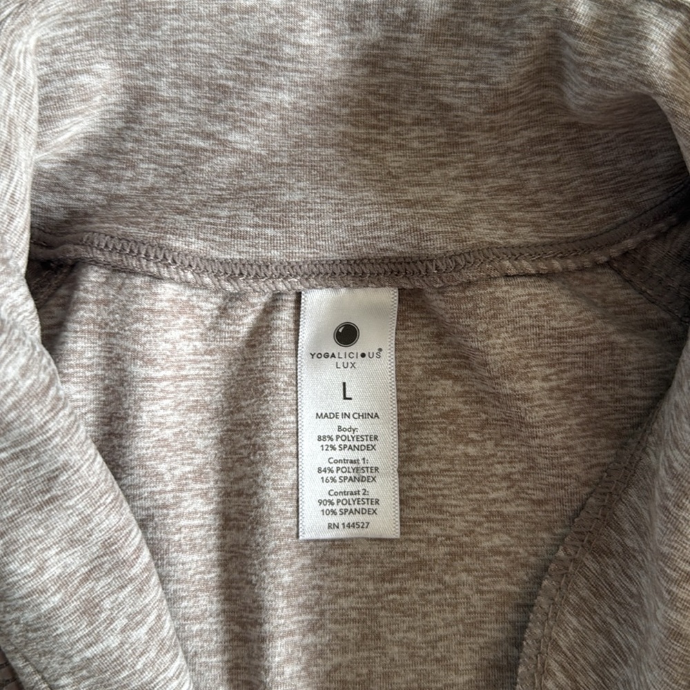 Yoga jacket full zip - Picture 2 of 5